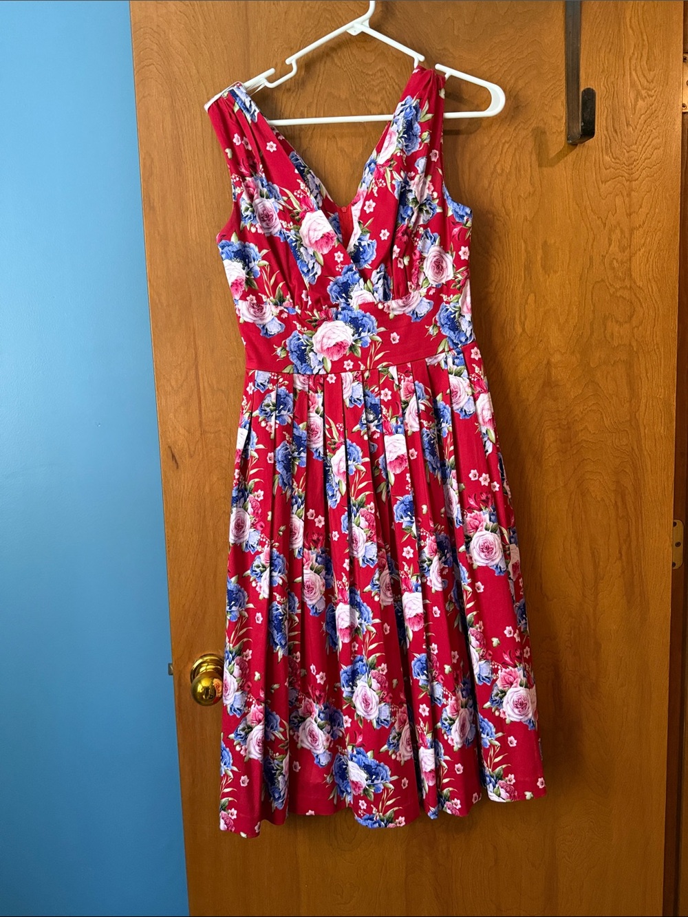 Red Floral V-Neck Midi Dress with Pleated Skirt